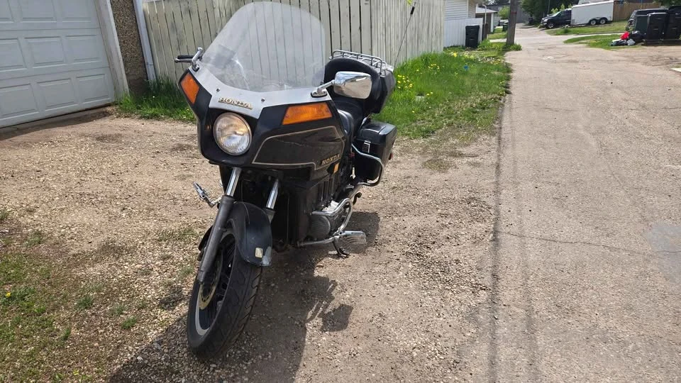 1982 Honda Gold Wing - Image 9 of 9