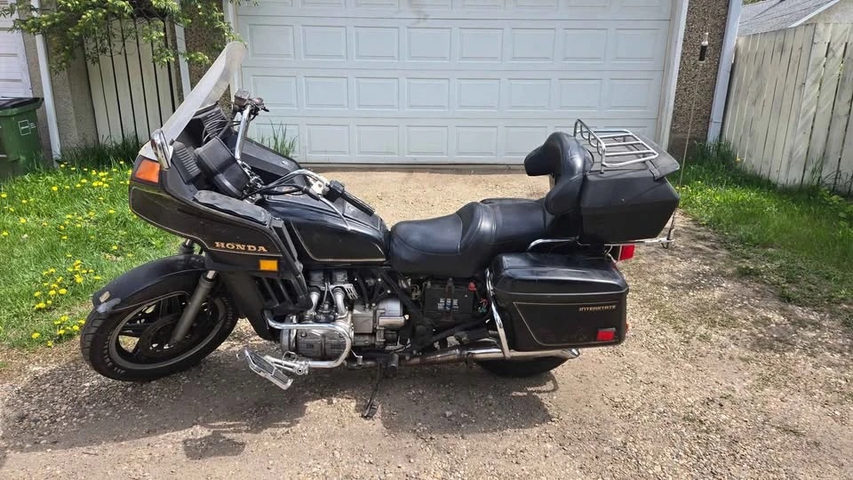 1982 Honda Gold Wing - Image 8 of 9