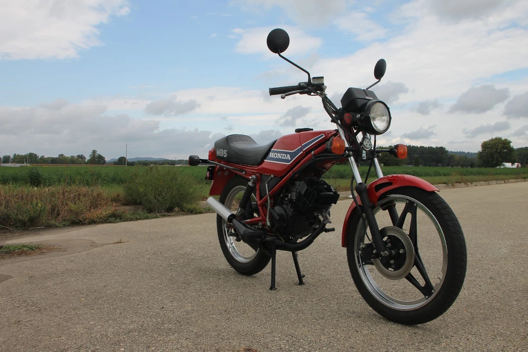 1982 Honda Motorcycles - Image 15 of 31