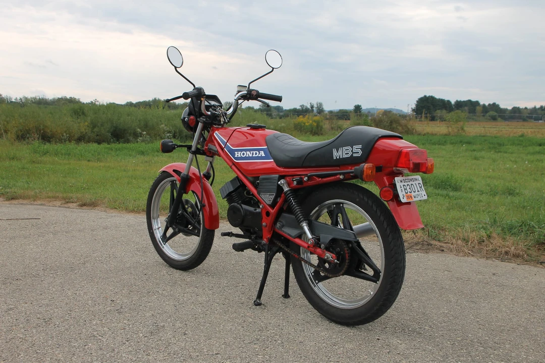 1982 Honda Motorcycles - Image 10 of 31