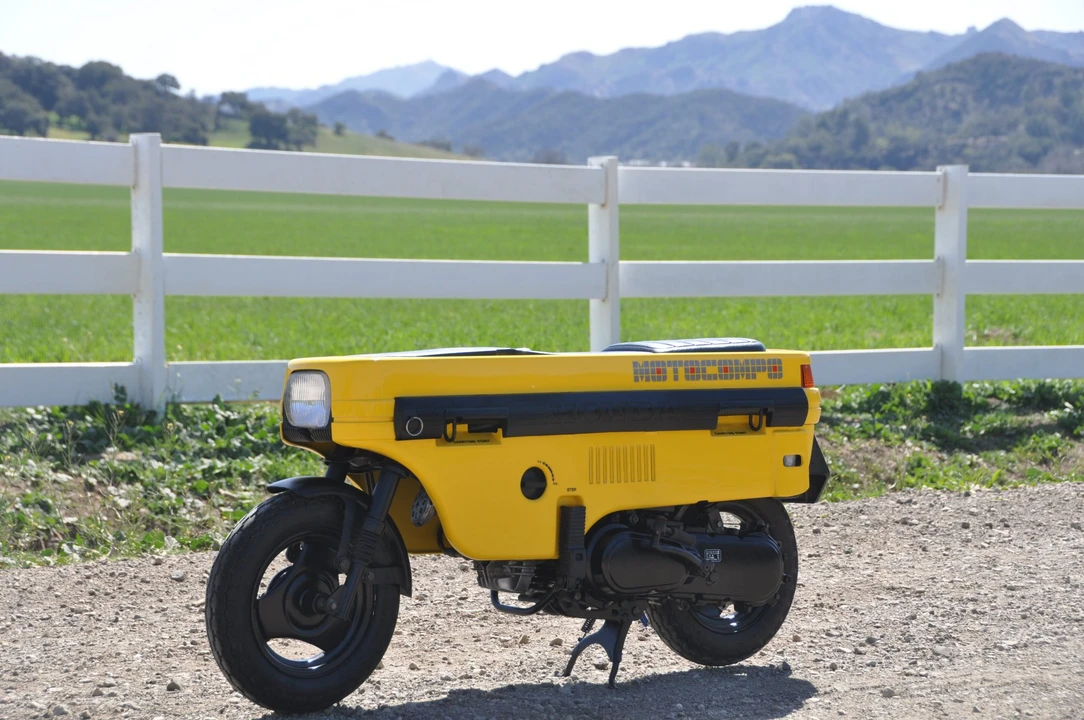 1982 Honda Motocompo & Motocompacto - Image 25 of 31