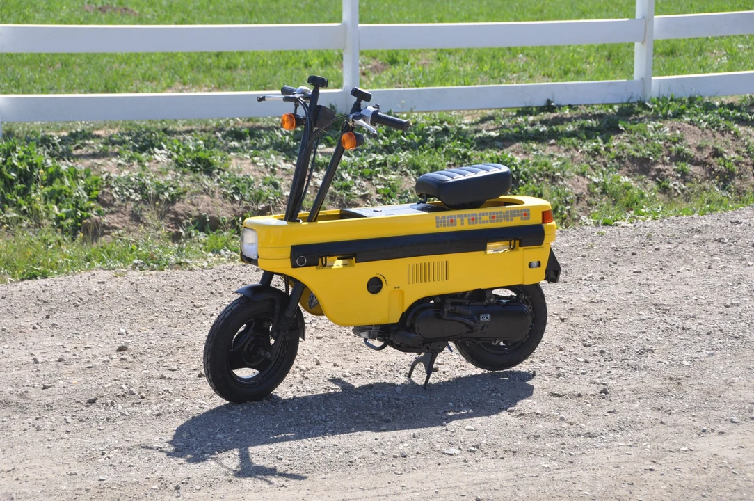 1982 Honda Motocompo & Motocompacto - Image 8 of 31