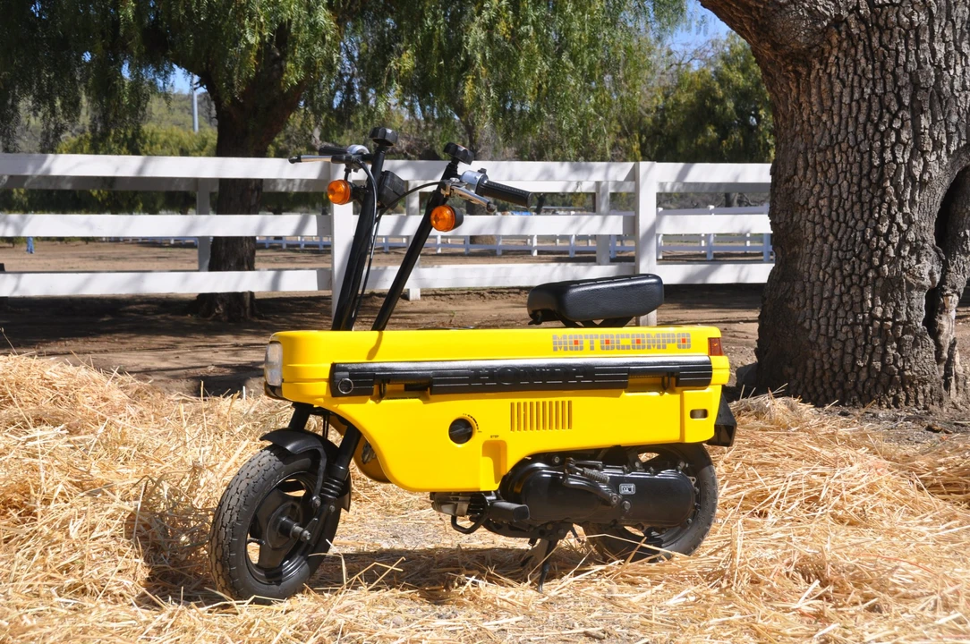 1982 Honda Motocompo & Motocompacto - Image 10 of 31