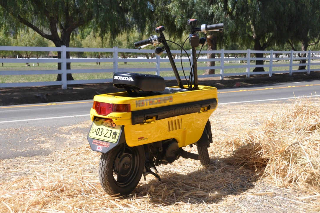 1982 Honda Motocompo & Motocompacto - Image 13 of 31
