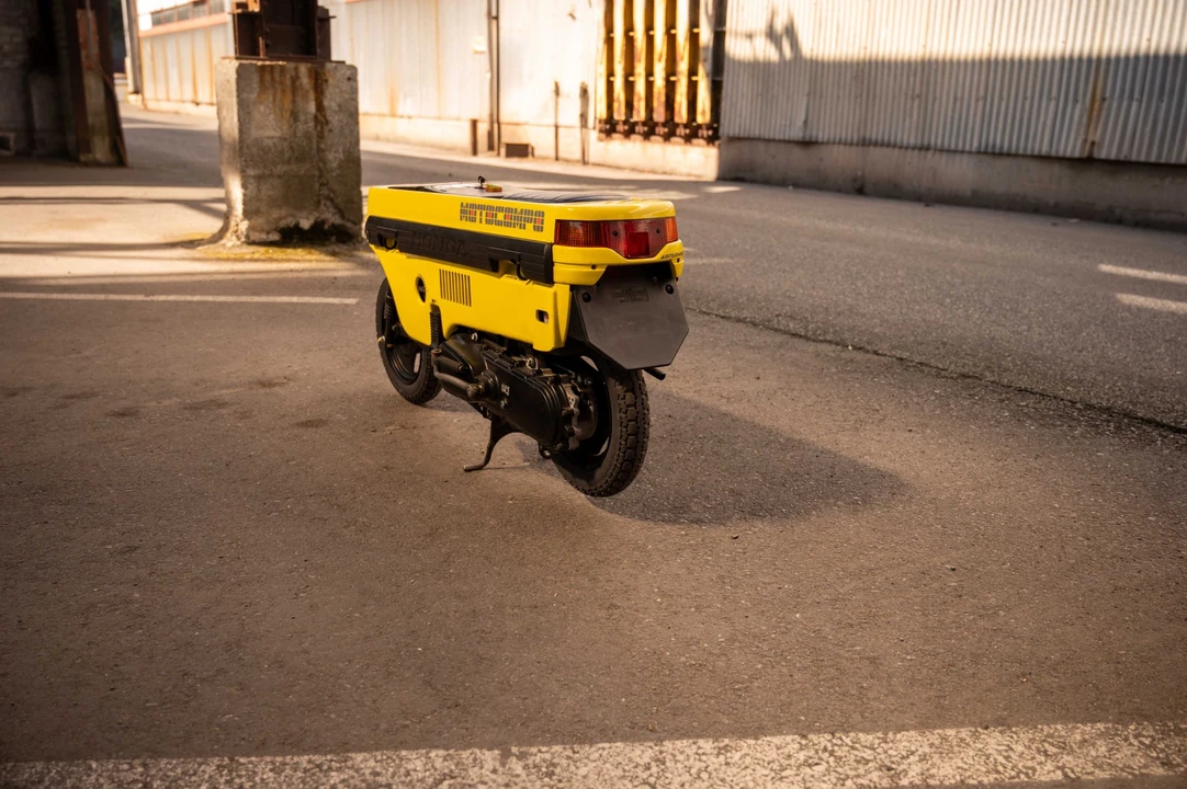1982 Honda Motocompo & Motocompacto - Image 14 of 28