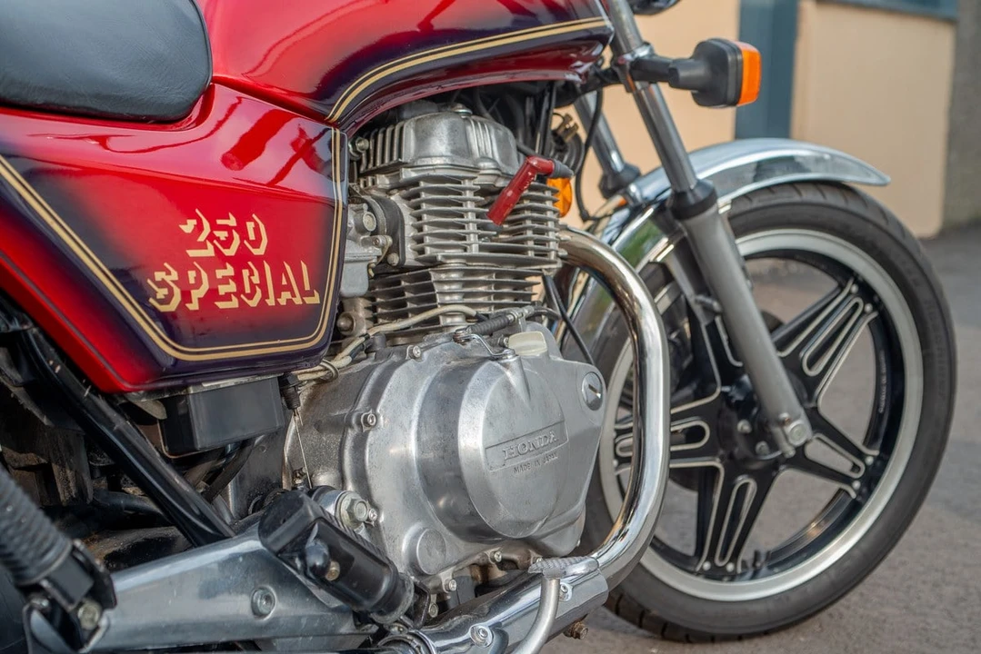1981 Honda CB400 - Image 20 of 30