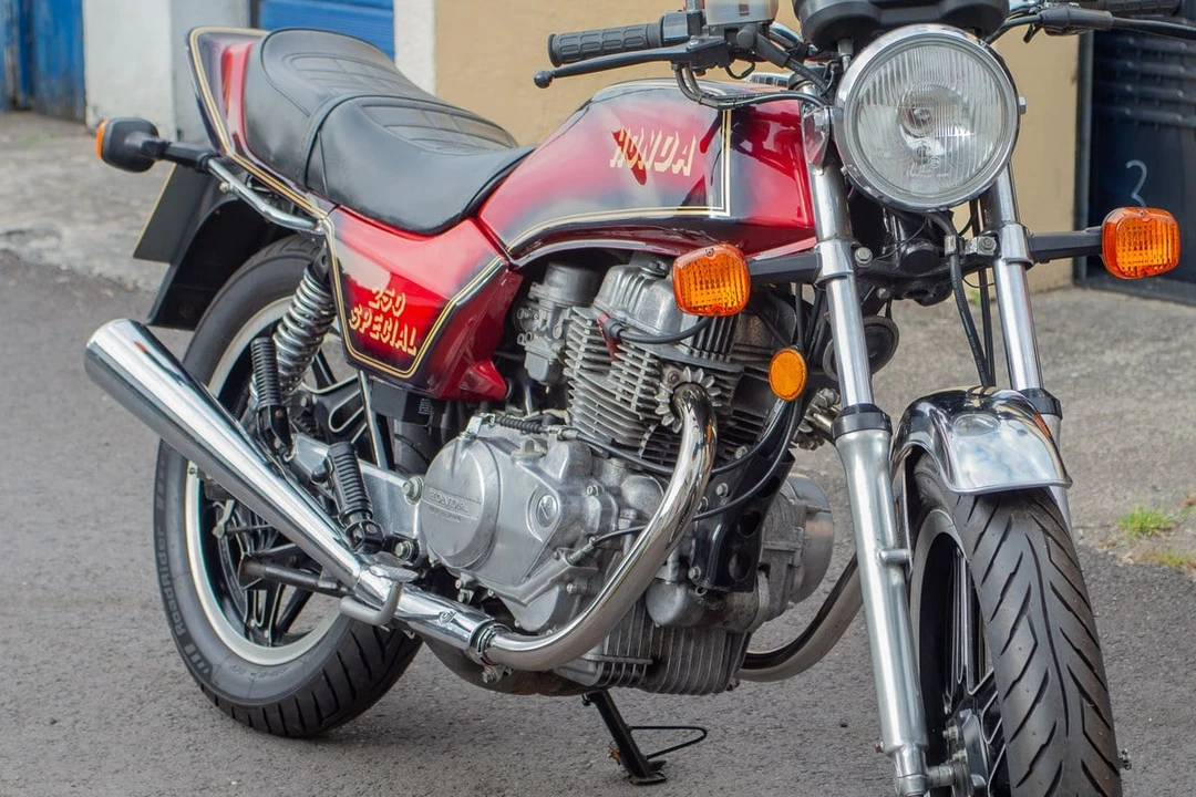 1981 Honda CB400 - Image 6 of 30