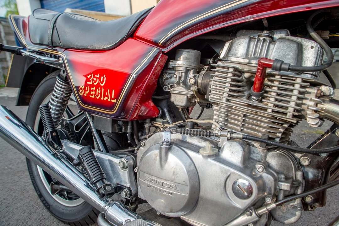 1981 Honda CB400 - Image 25 of 30