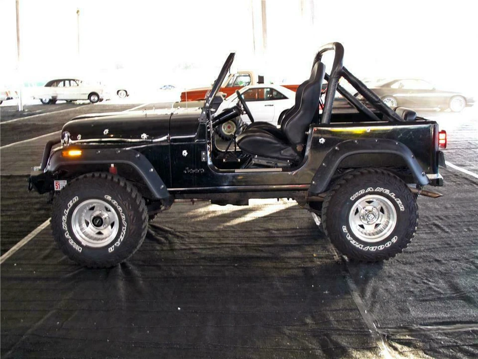 1982 Jeep CJ7 - Image 5 of 5