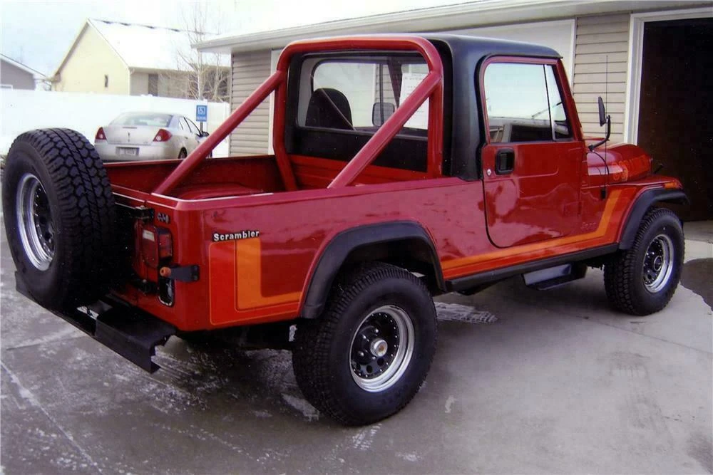 1982 Jeep CJ8 Scrambler - Image 2 of 3