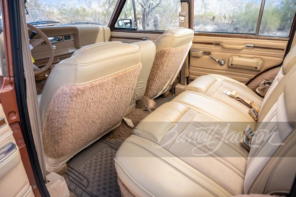 1982 Jeep SJ Wagoneer - Image 13 of 20