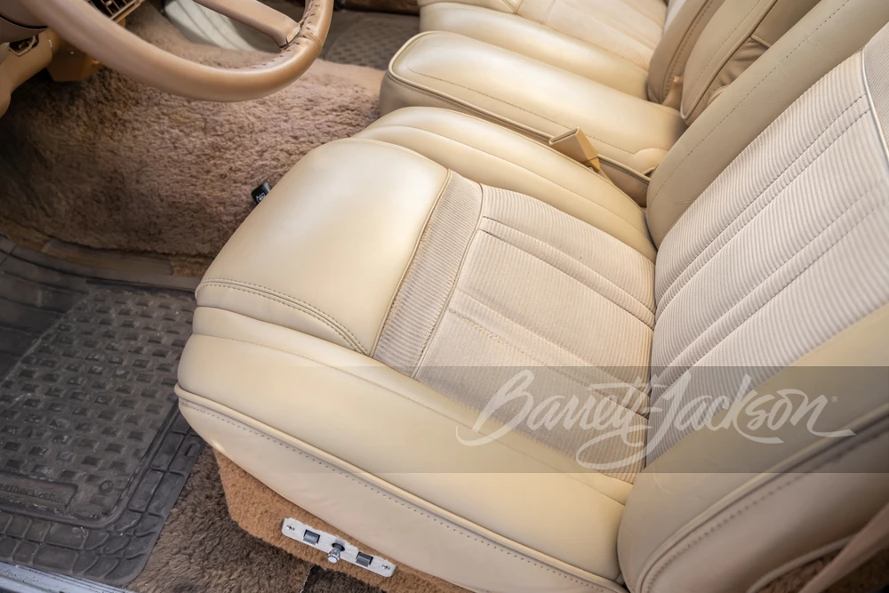 1982 Jeep SJ Wagoneer - Image 9 of 20