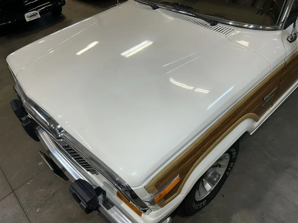 1982 Jeep SJ Wagoneer - Image 11 of 12