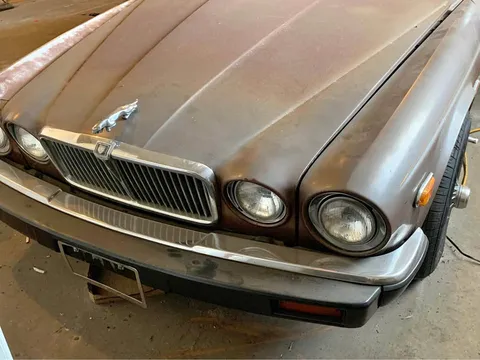 1982 Jaguar XJ6