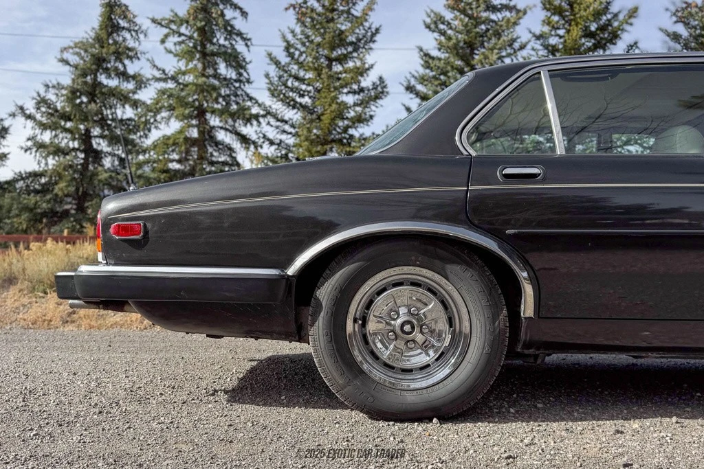 1982 Jaguar XJ Series 3 - Image 10 of 12