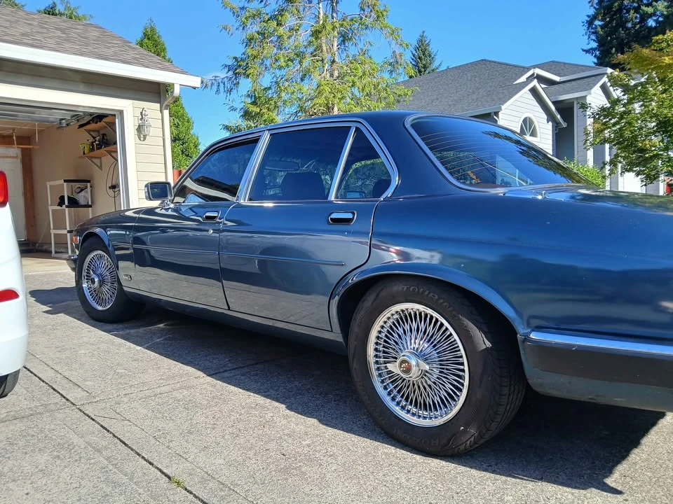1982 Jaguar XJ Series 3 - Image 2 of 15