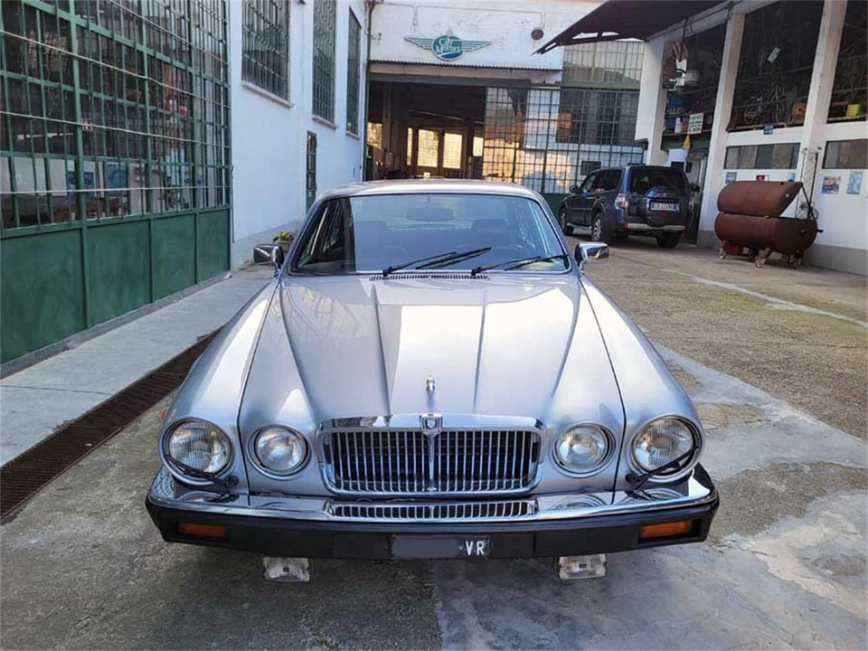 1982 Jaguar XJ Series 3 - Image 6 of 31