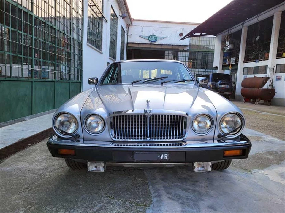 1982 Jaguar XJ Series 3 - Image 7 of 31