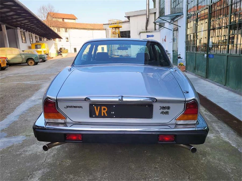 1982 Jaguar XJ Series 3 - Image 12 of 31