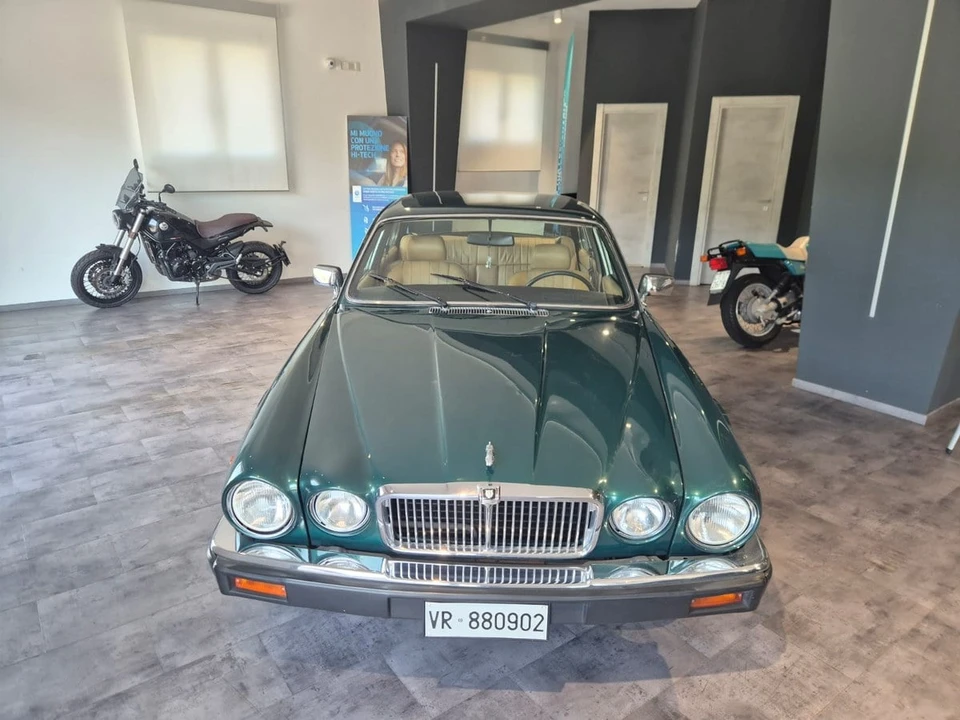 1982 Jaguar XJ Series 3 - Image 3 of 31
