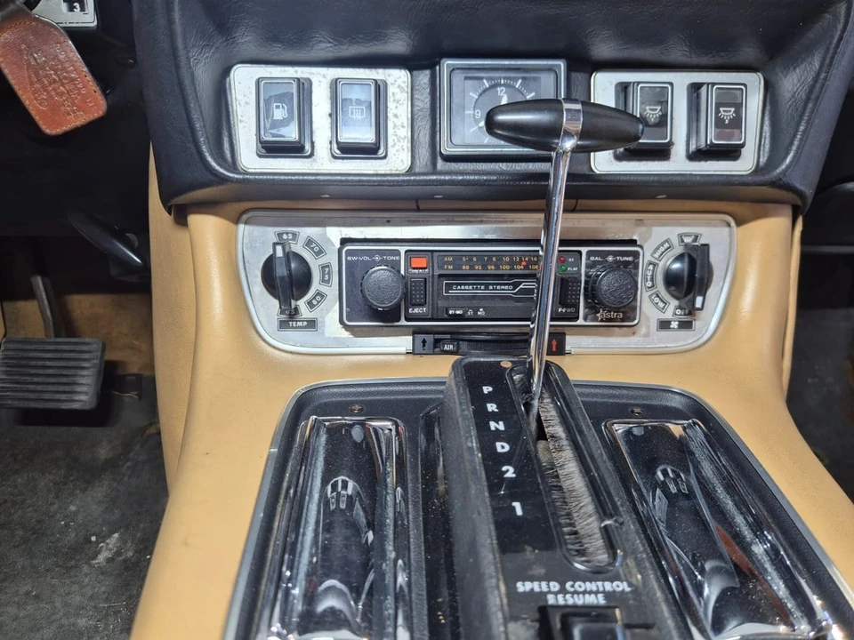 1982 Jaguar XJ Series 3 - Image 27 of 31