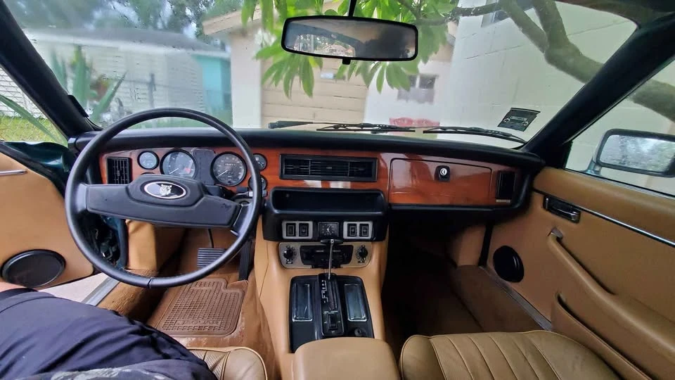 1982 Jaguar XJ Series 3 - Image 16 of 20