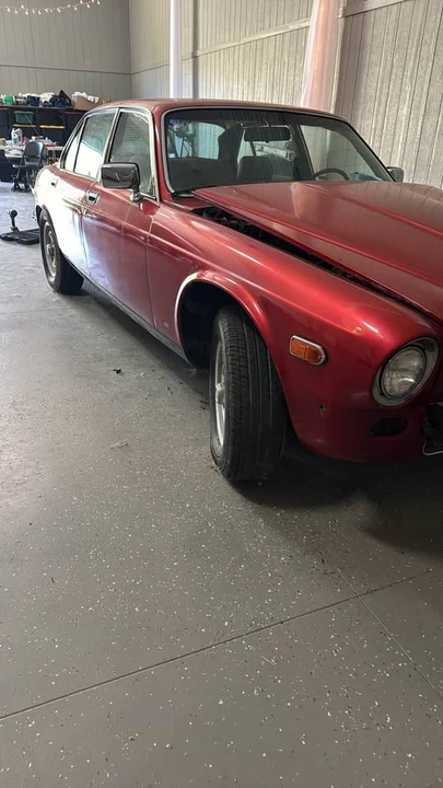 1982 Jaguar XJ Series 3 - Image 9 of 11
