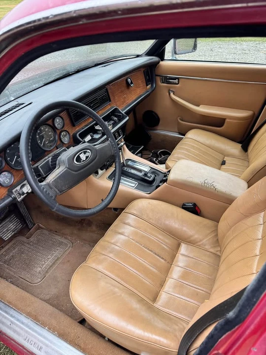 1982 Jaguar XJ Series 3 - Image 5 of 10