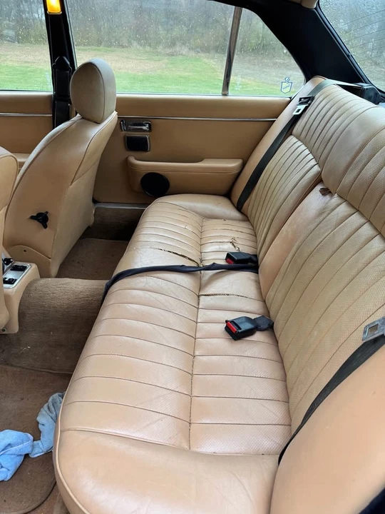 1982 Jaguar XJ Series 3 - Image 9 of 10