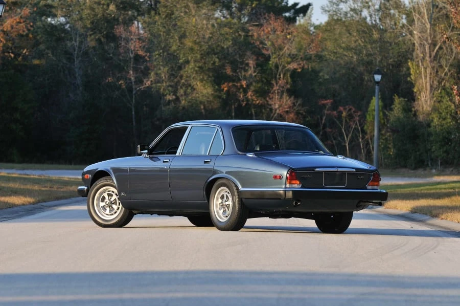 1982 Jaguar XJ Series 3 - Image 2 of 10