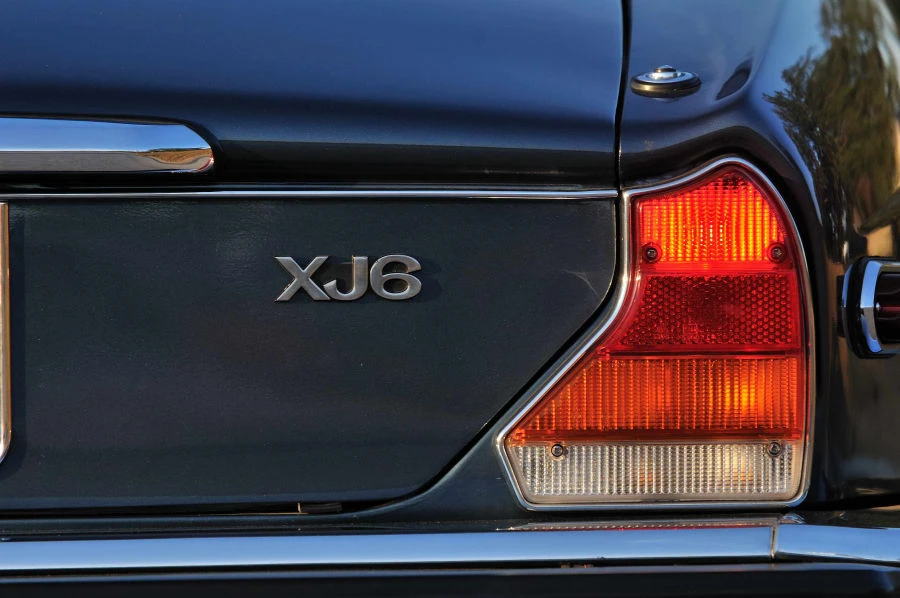 1982 Jaguar XJ Series 3 - Image 9 of 10
