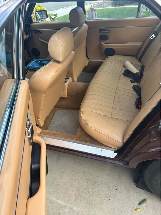 1982 Jaguar XJ Series 3 - Image 9 of 10
