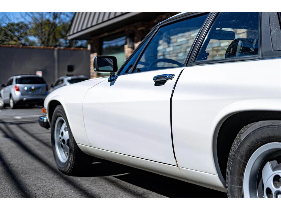 1982 Jaguar XJS Pre-Facelift V12 - Image 7 of 29