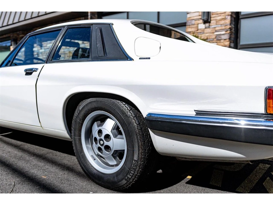 1982 Jaguar XJS Pre-Facelift V12 - Image 8 of 29
