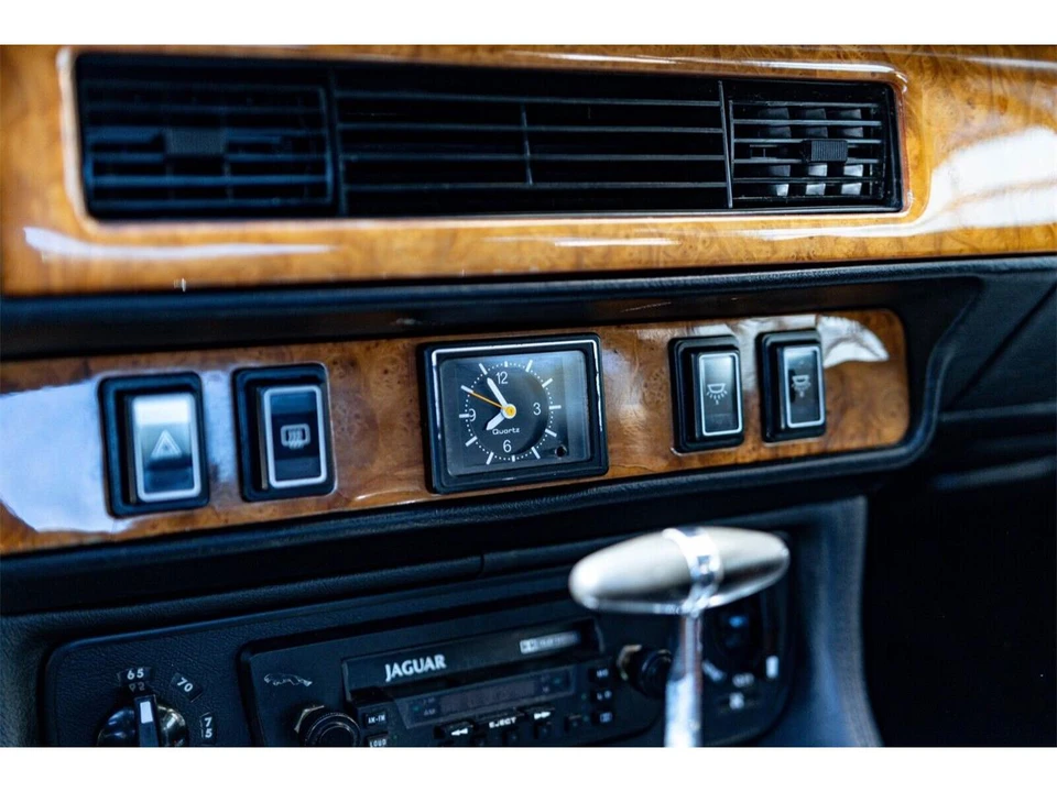 1982 Jaguar XJS Pre-Facelift V12 - Image 22 of 29