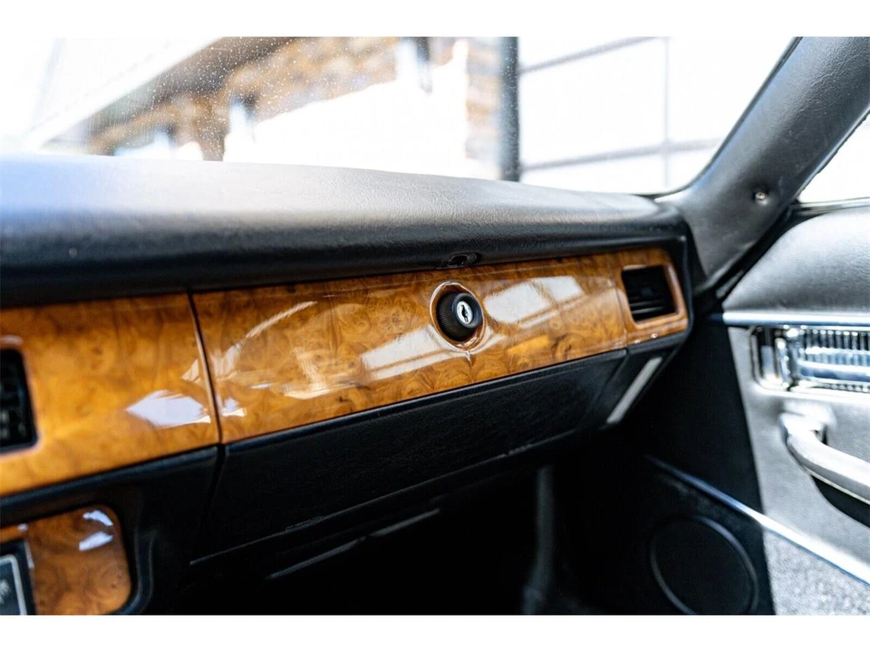 1982 Jaguar XJS Pre-Facelift V12 - Image 25 of 29