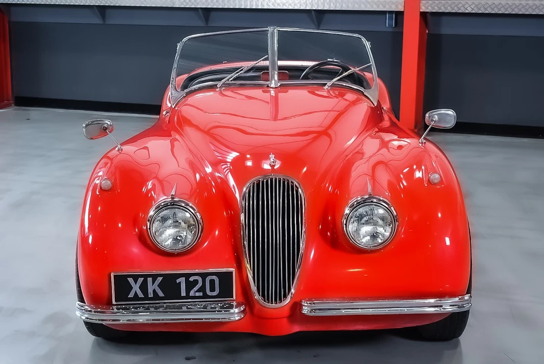 1982 Jaguar Replica - Image 2 of 30