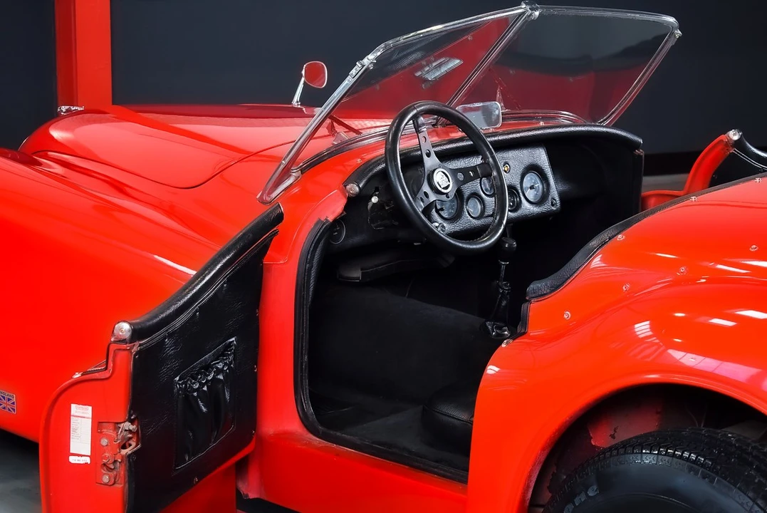 1982 Jaguar Replica - Image 25 of 30