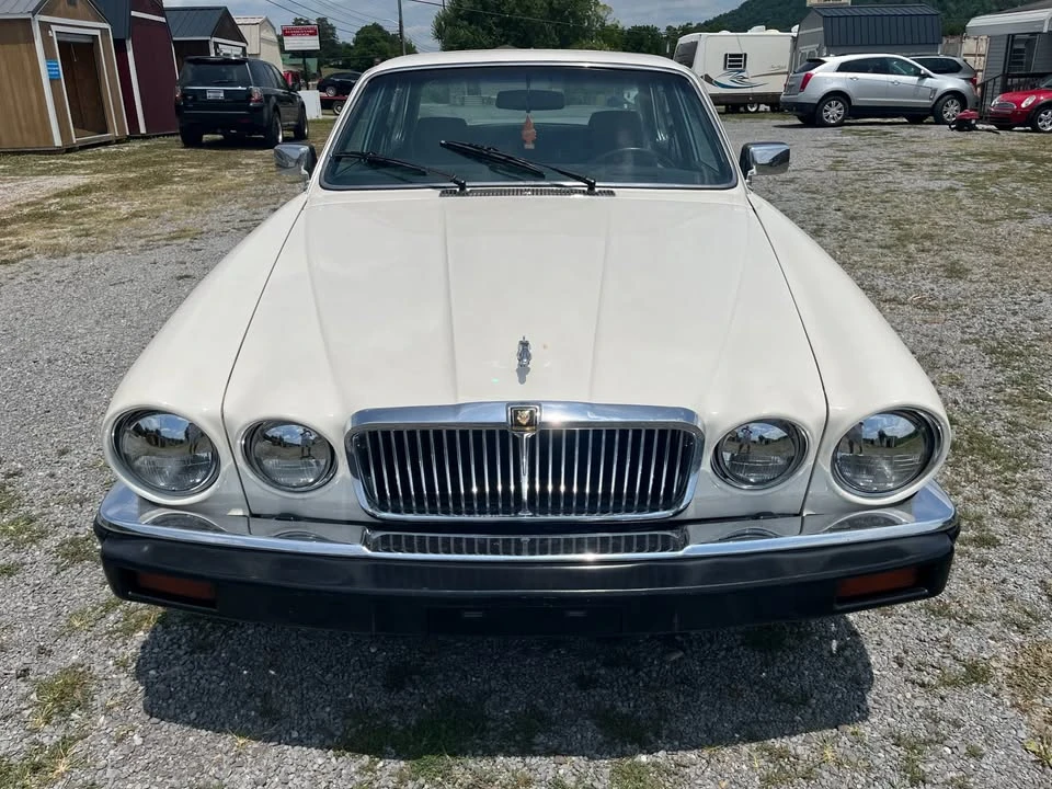 1982 Jaguar XJ Series 3 - Image 7 of 15