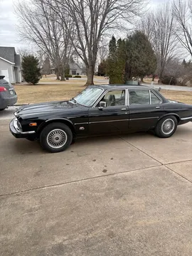 1982 Jaguar XJ6 6.0LS