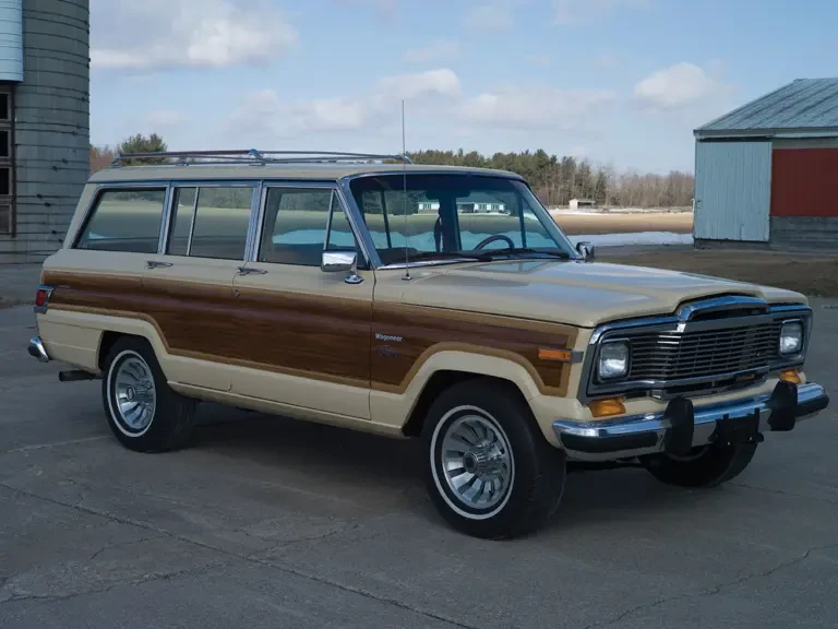 1982 Jeep SJ Wagoneer - Image 2 of 2
