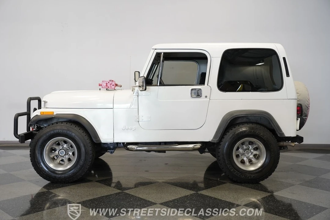 1982 Jeep CJ7 - Image 3 of 12