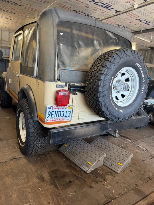 1982 Jeep CJ - Image 9 of 10