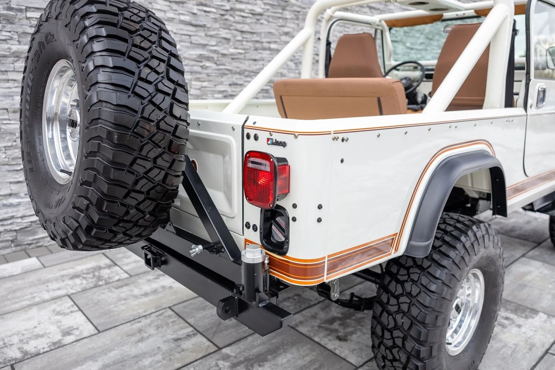 1982 Jeep CJ8 Scrambler - Image 20 of 21