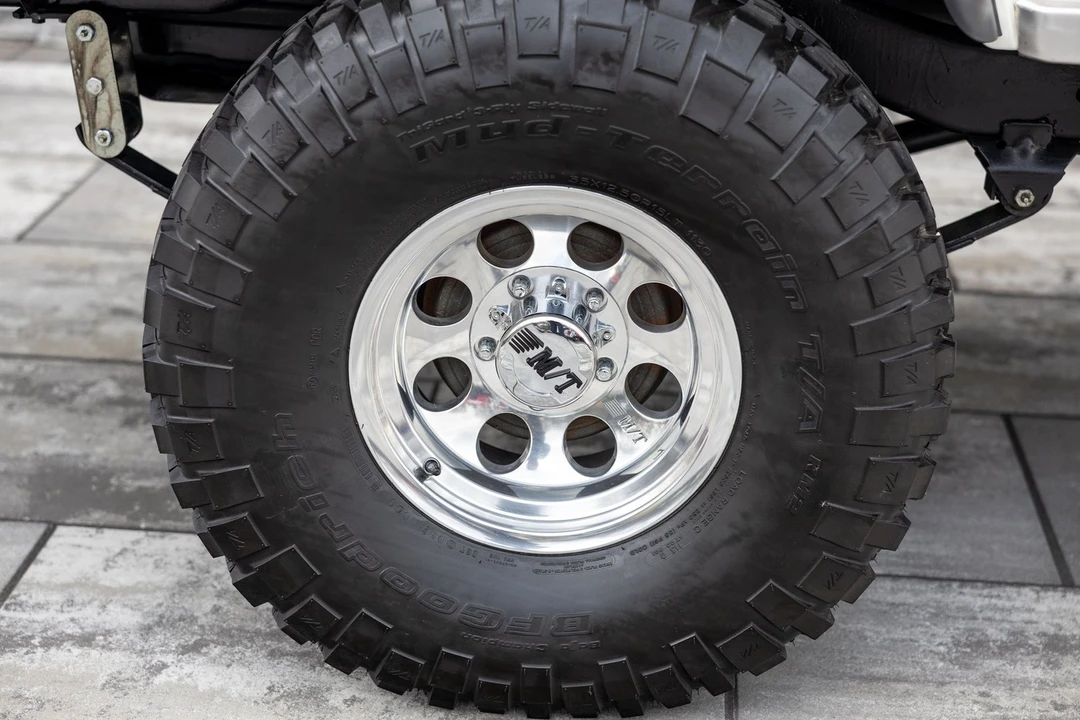 1982 Jeep CJ8 Scrambler - Image 19 of 21