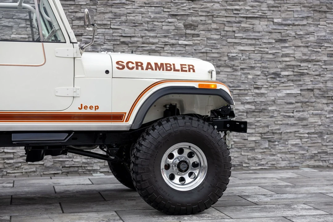 1982 Jeep CJ8 Scrambler - Image 11 of 21