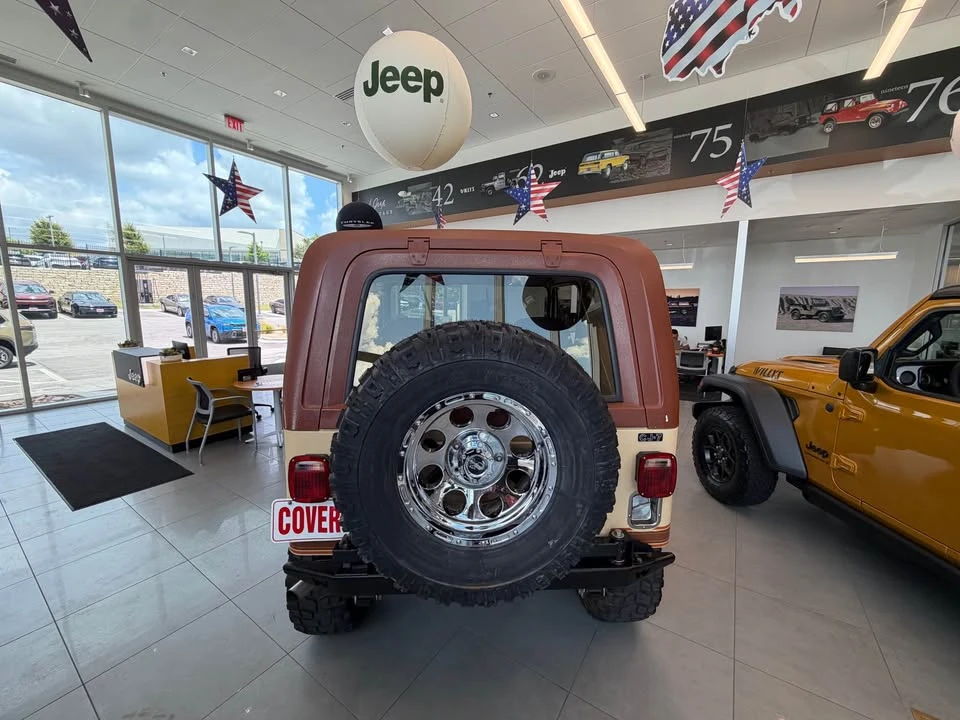 1982 Jeep CJ7 - Image 3 of 11