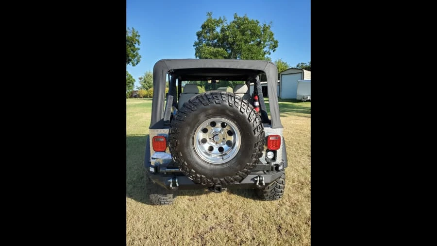 1982 Jeep CJ7 - Image 9 of 12