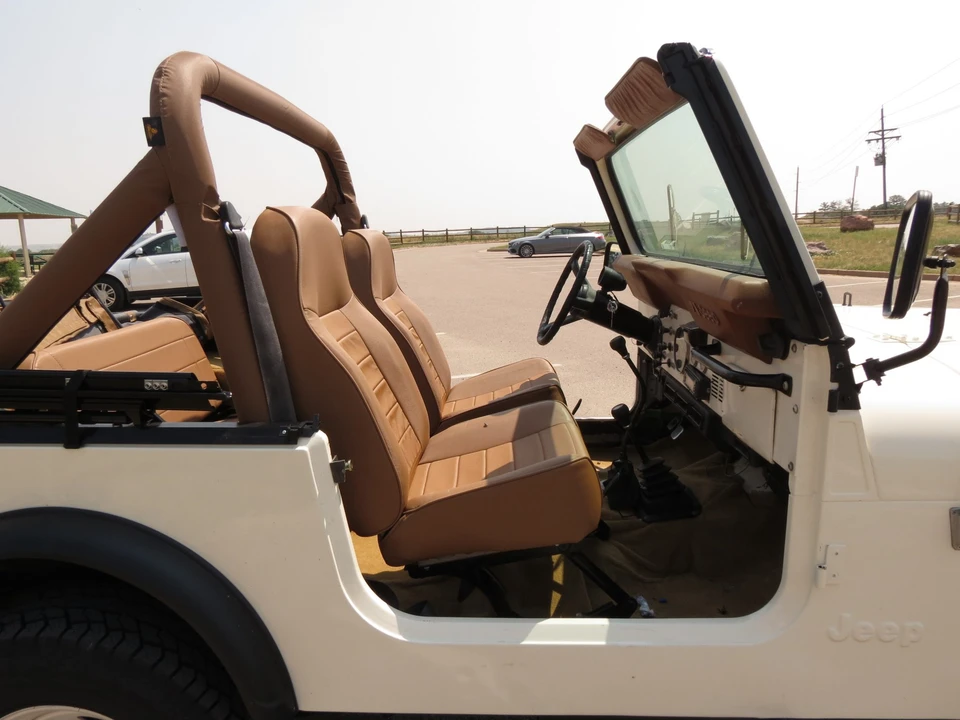1982 Jeep CJ7 - Image 24 of 31