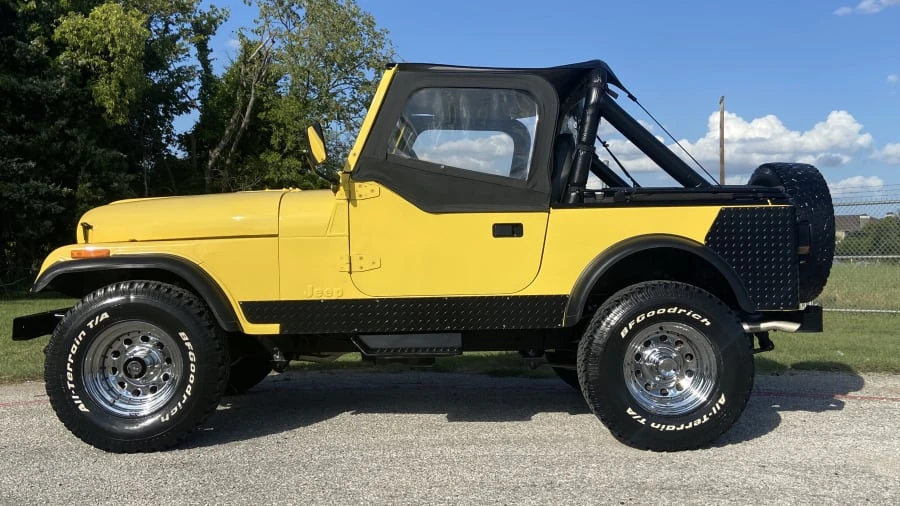 1982 Jeep CJ7 - Image 2 of 30